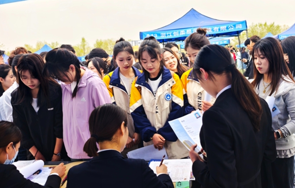 兰州职业技术学院8.jpg